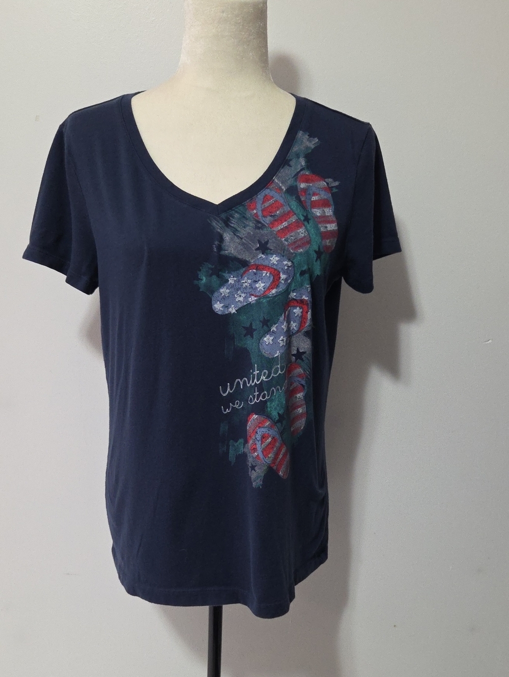 Navy V-Neck Graphic Tee with Patriotic Flip-Flop Motif
